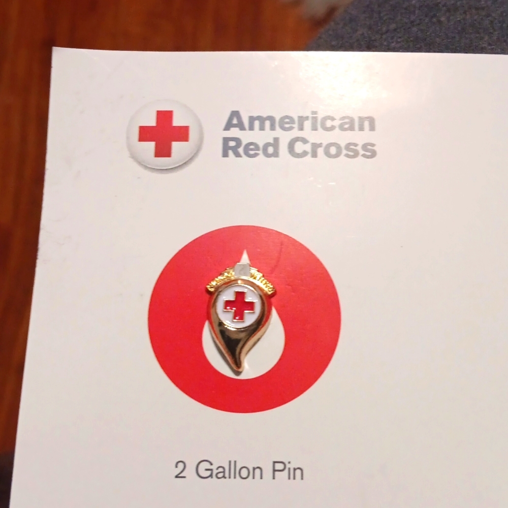 NWT Red Cross Blood Drop Pin Vintage & Gold Tone